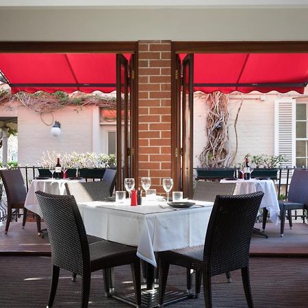 Ramada By Wyndham Brisbane Windsor Hotell Exteriör bild