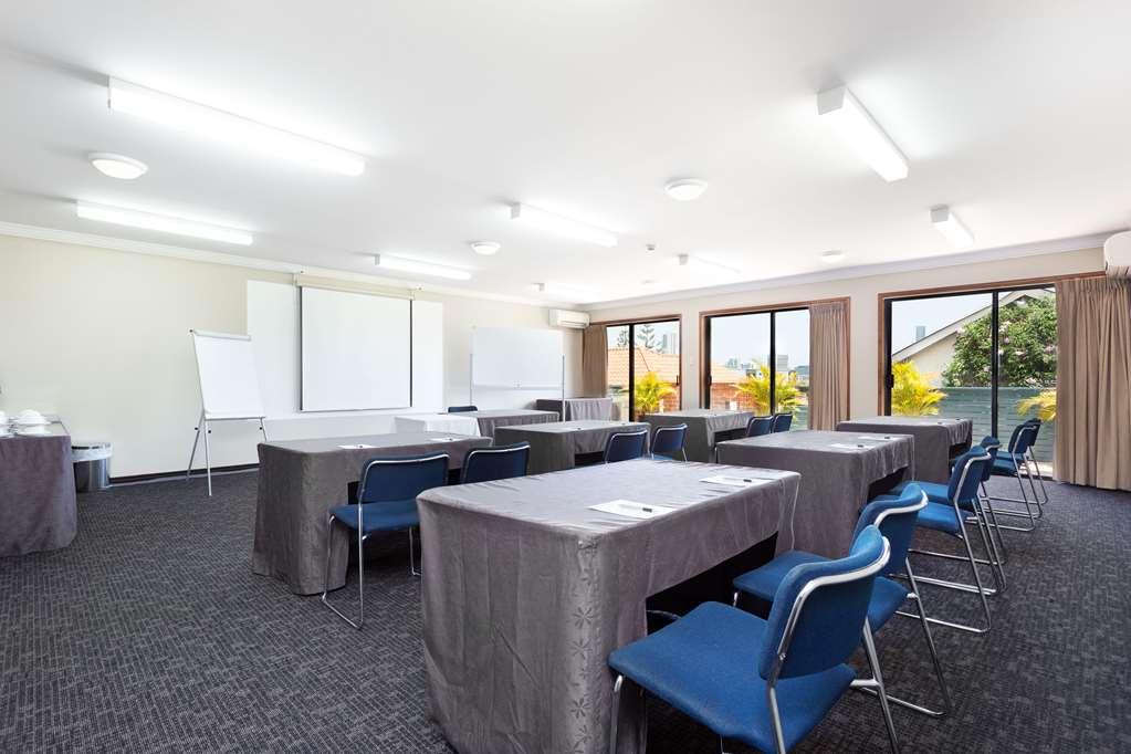 Ramada By Wyndham Brisbane Windsor Hotell Bekvämligheter bild
