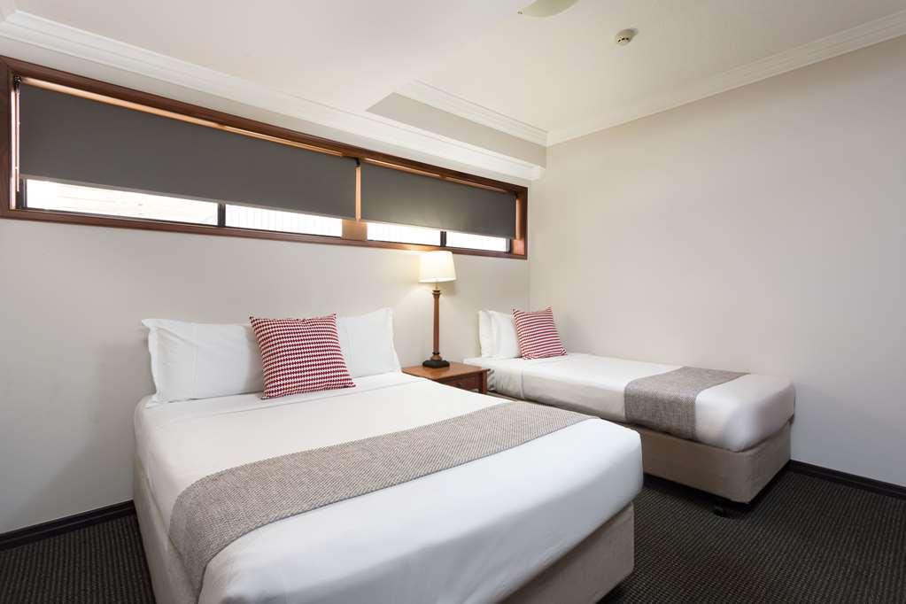Ramada By Wyndham Brisbane Windsor Hotell Rum bild