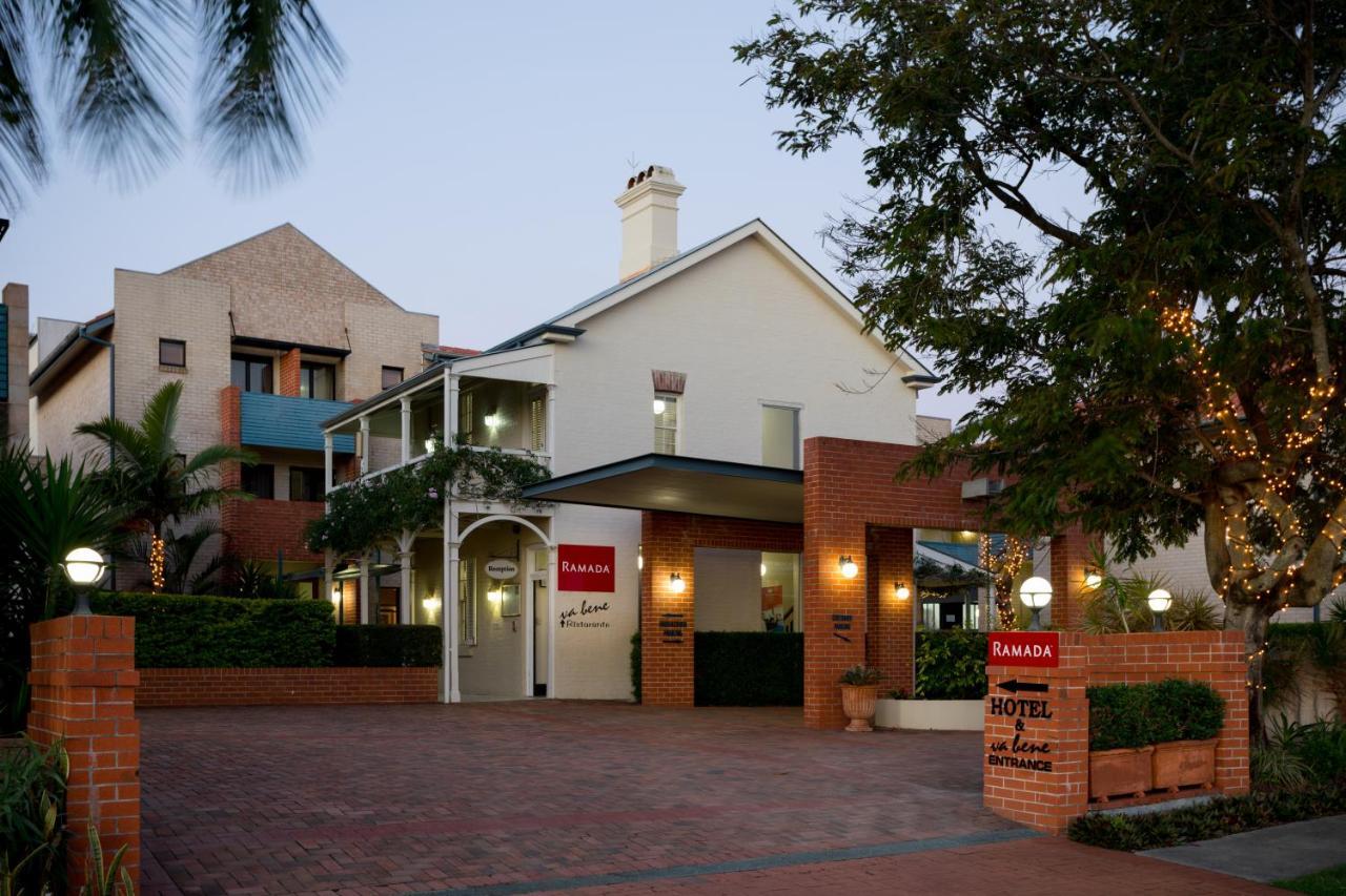 Ramada By Wyndham Brisbane Windsor Hotell Exteriör bild
